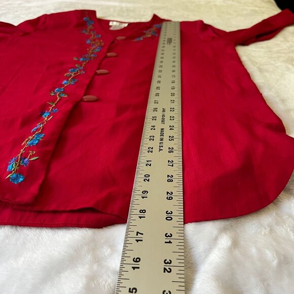 SG Sport Collection Womens Blouse Medium 10/12 Red Silky Embroidered Floral - Picture 8 of 9